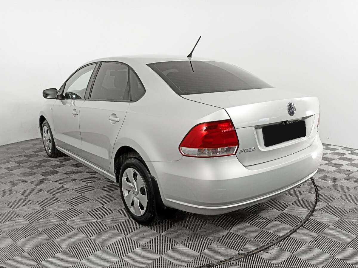 Купить Volkswagen Polo с пробегом. Фото: #6