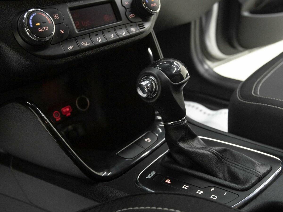 Купить Kia Ceed с пробегом. Фото: #12