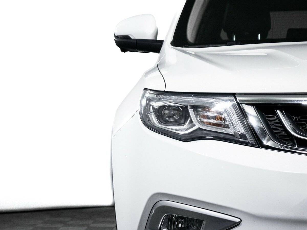 Купить Geely Atlas с пробегом. Фото: #17