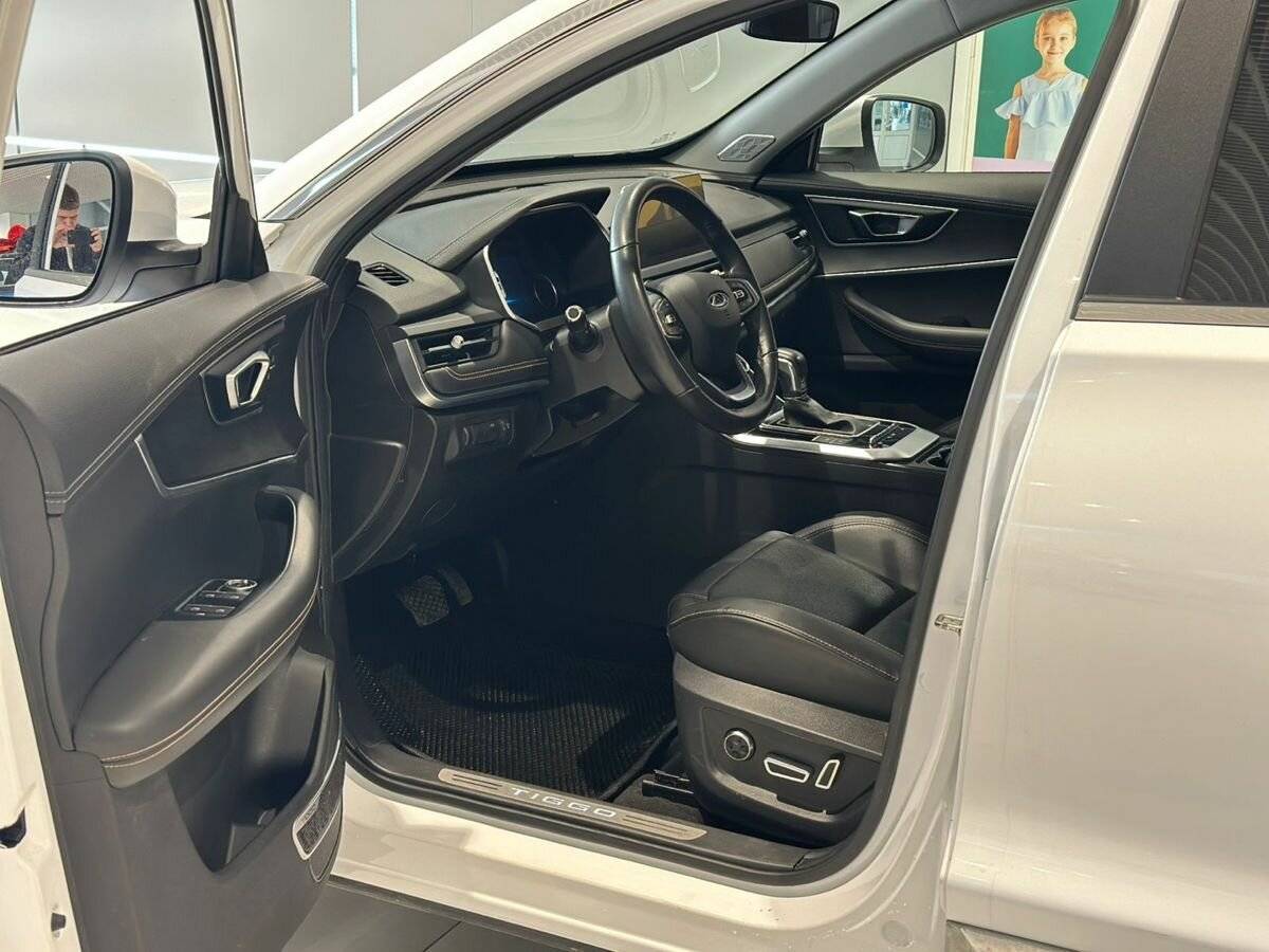 Купить Chery Tiggo 8 с пробегом. Фото: #7