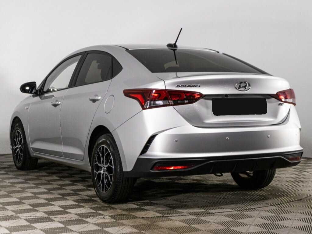 Купить Hyundai Solaris с пробегом. Фото: #6
