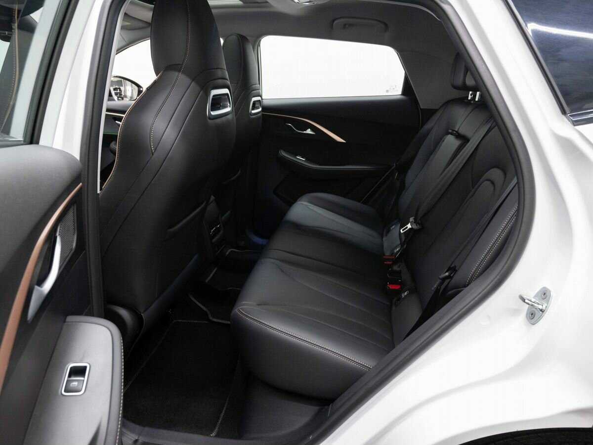 Купить OMODA C5 с пробегом. Фото: #9