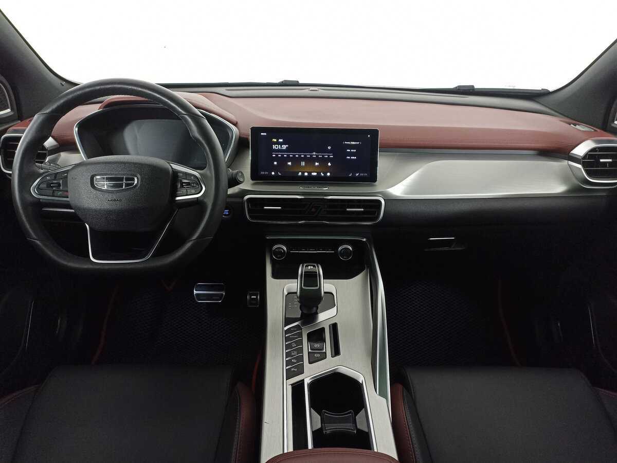 Купить Geely Coolray с пробегом. Фото: #11