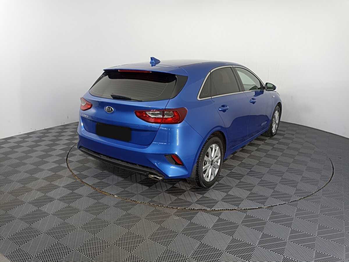 Купить Kia Ceed с пробегом. Фото: #4