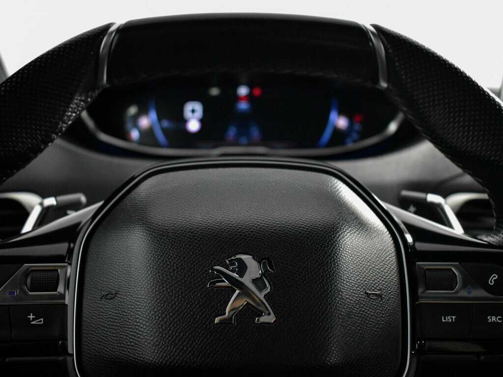 Купить Peugeot 3008 с пробегом. Фото: #23