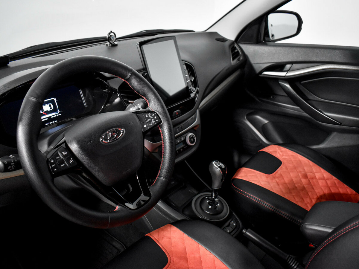 Купить Lada (ВАЗ) Vesta с пробегом. Фото: #8