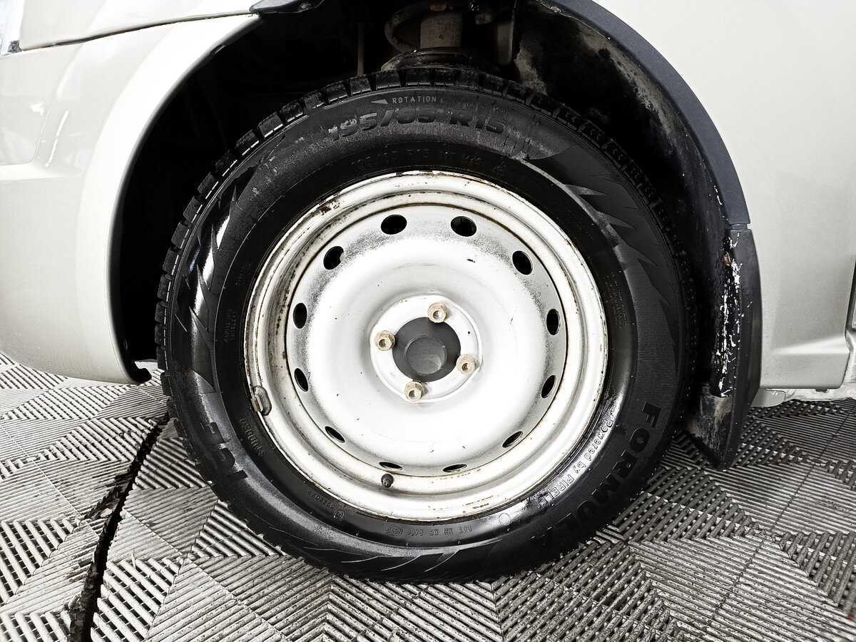 Купить Lada (ВАЗ) Largus с пробегом. Фото: #17