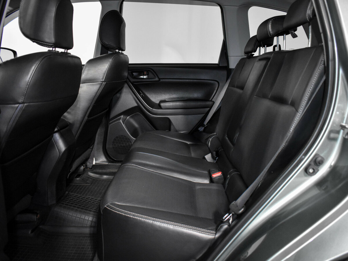 Купить Subaru Forester с пробегом. Фото: #17