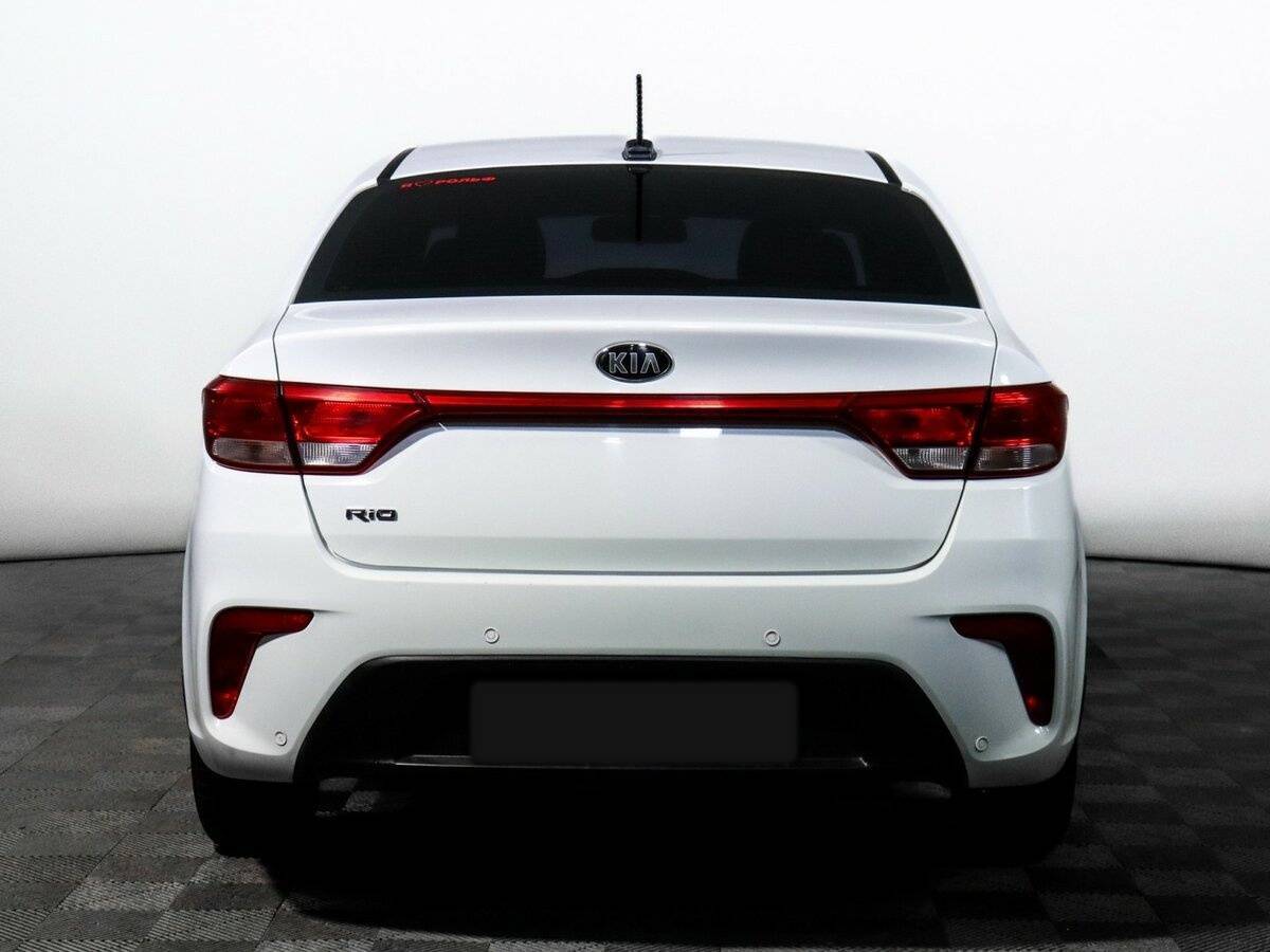 Купить Kia Rio с пробегом. Фото: #5