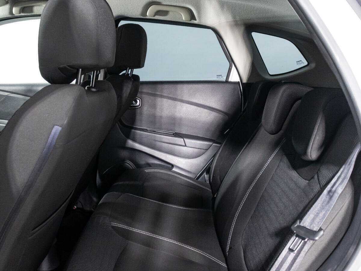 Купить Renault Kaptur с пробегом. Фото: #9