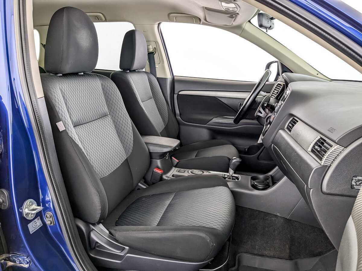Купить Mitsubishi Outlander с пробегом. Фото: #18