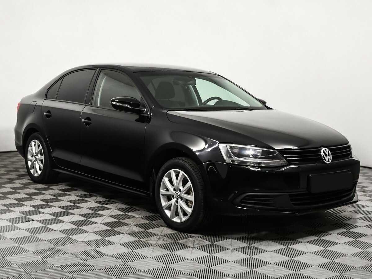 Купить Volkswagen Jetta с пробегом. Фото: #2