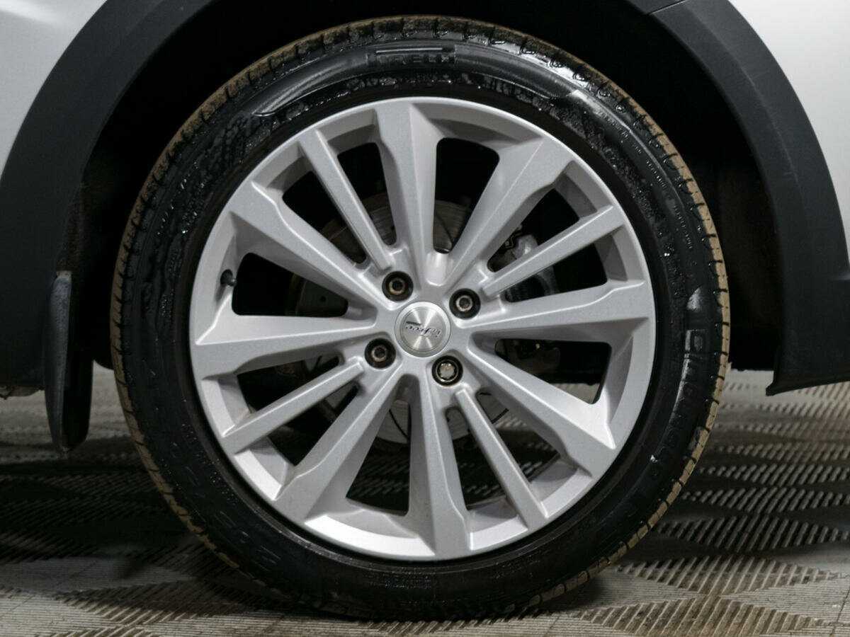 Купить Lada (ВАЗ) Vesta с пробегом. Фото: #17