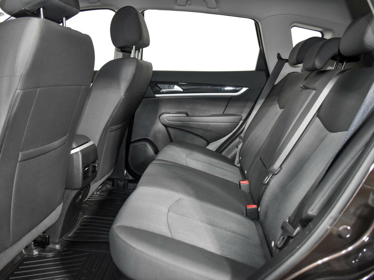 Купить Dongfeng AX7 с пробегом. Фото: #8