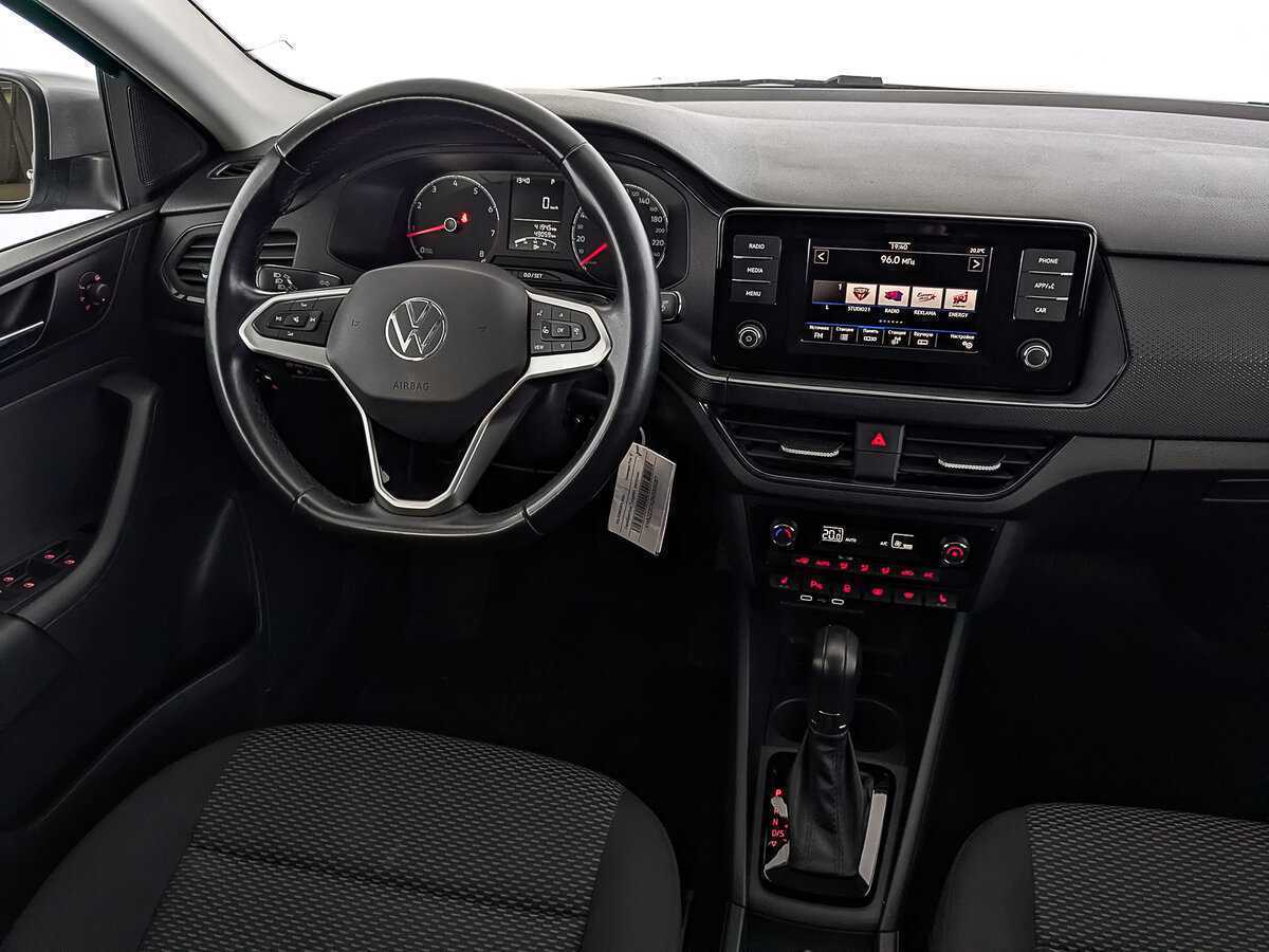 Купить Volkswagen Polo с пробегом. Фото: #28