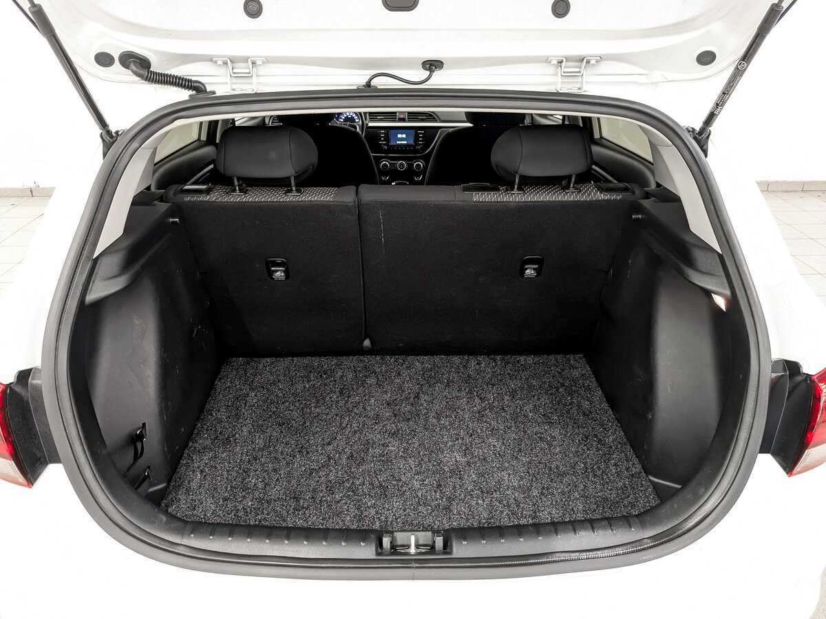 Купить Kia Rio с пробегом. Фото: #9