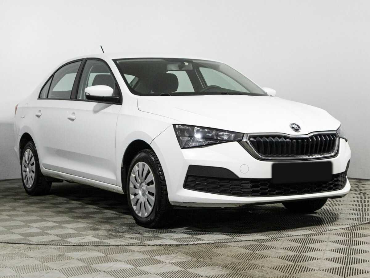 Купить Skoda Rapid с пробегом. Фото: #2