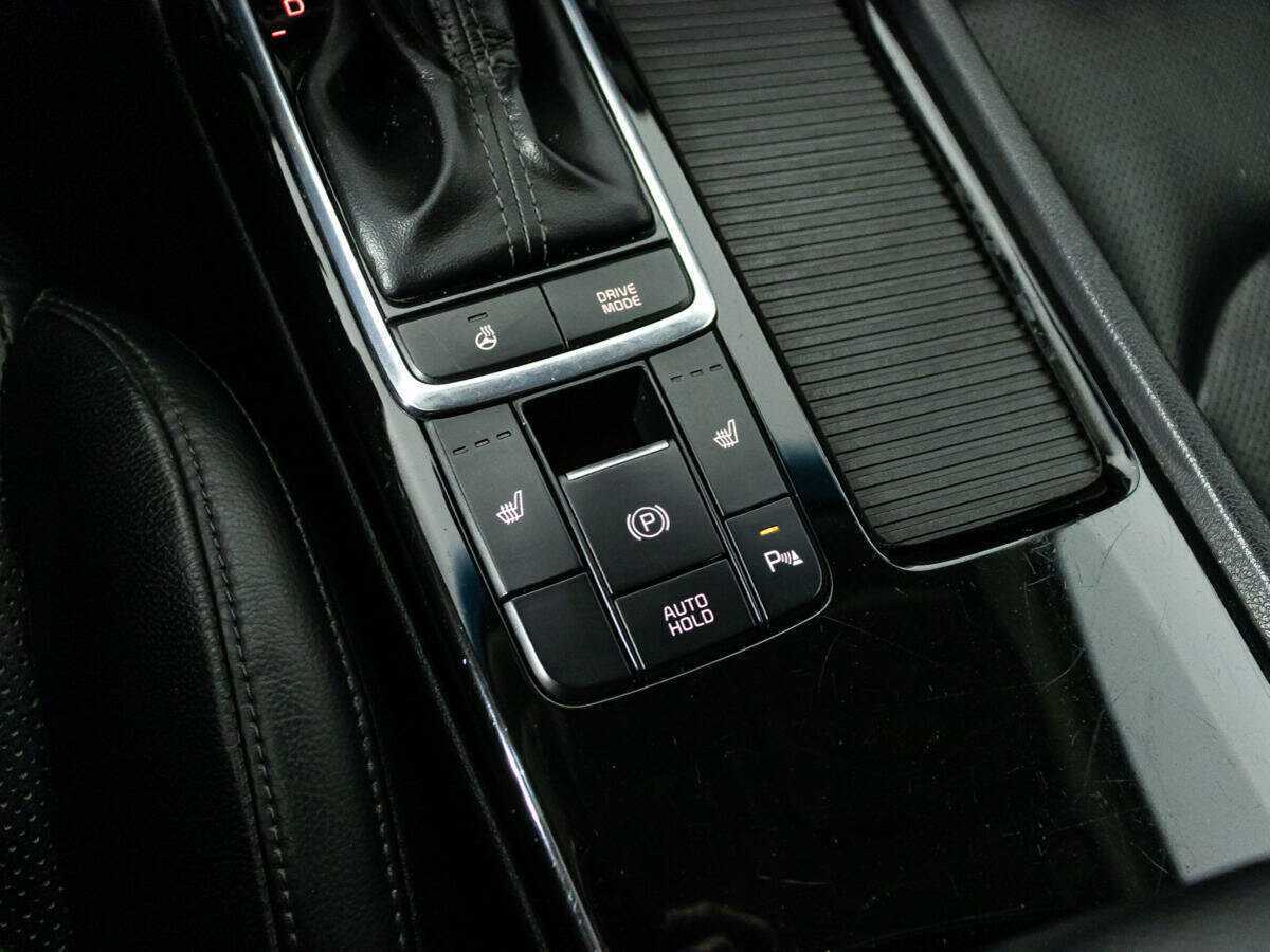 Купить Kia Optima с пробегом. Фото: #17