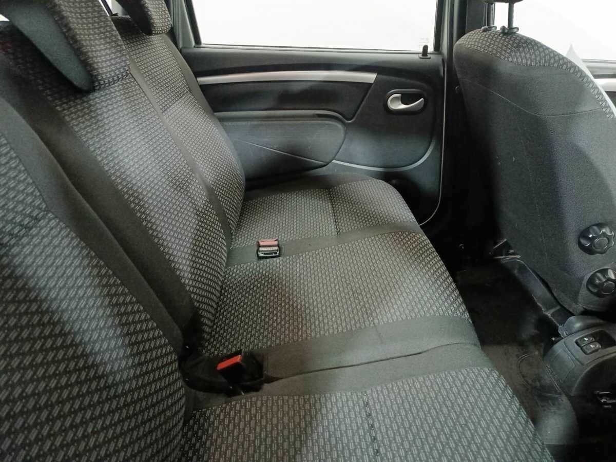 Купить Lada (ВАЗ) Largus с пробегом. Фото: #10