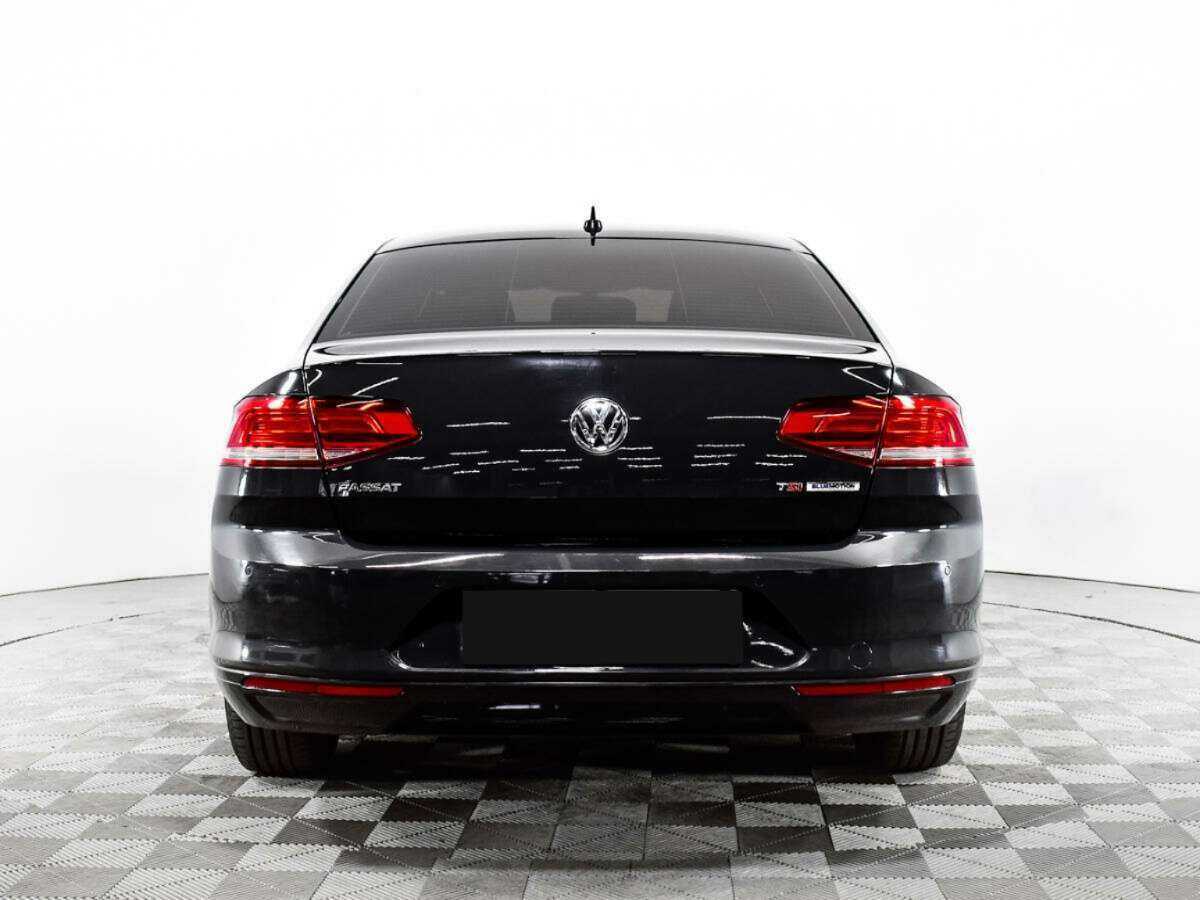 Купить Volkswagen Passat с пробегом. Фото: #5