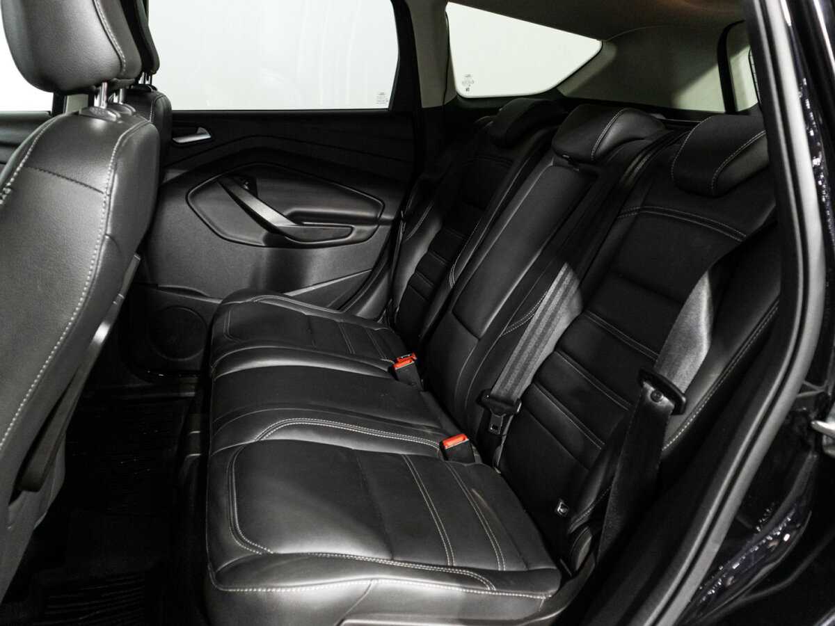 Купить Ford Kuga с пробегом. Фото: #9