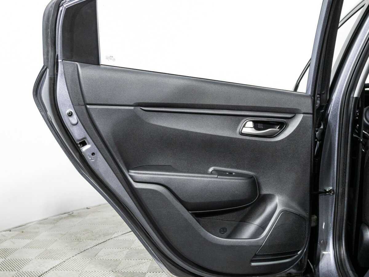 Купить Kia Rio с пробегом. Фото: #26