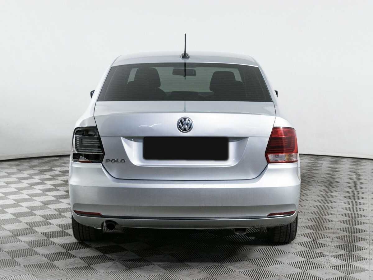 Купить Volkswagen Polo с пробегом. Фото: #4