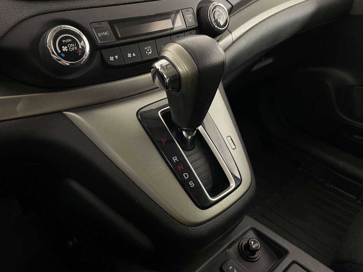 Купить Honda CR-V с пробегом. Фото: #18