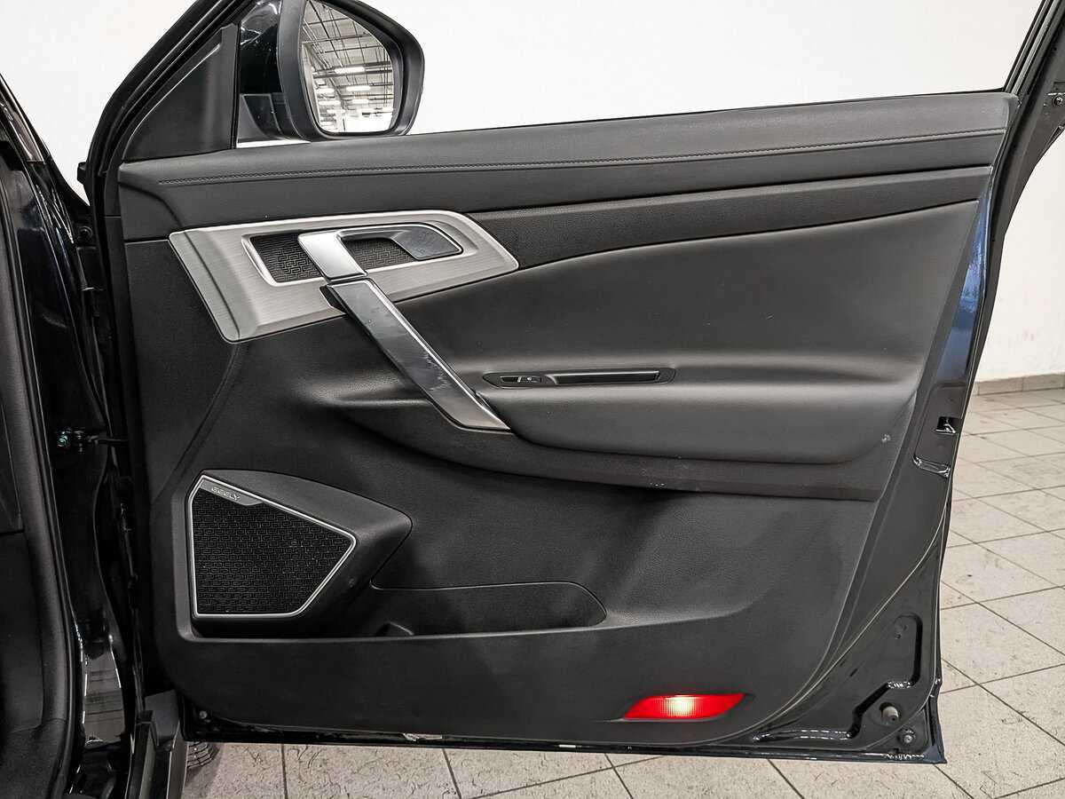 Купить Geely Atlas с пробегом. Фото: #21