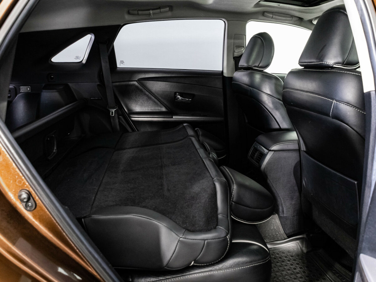 Купить Toyota Venza с пробегом. Фото: #18