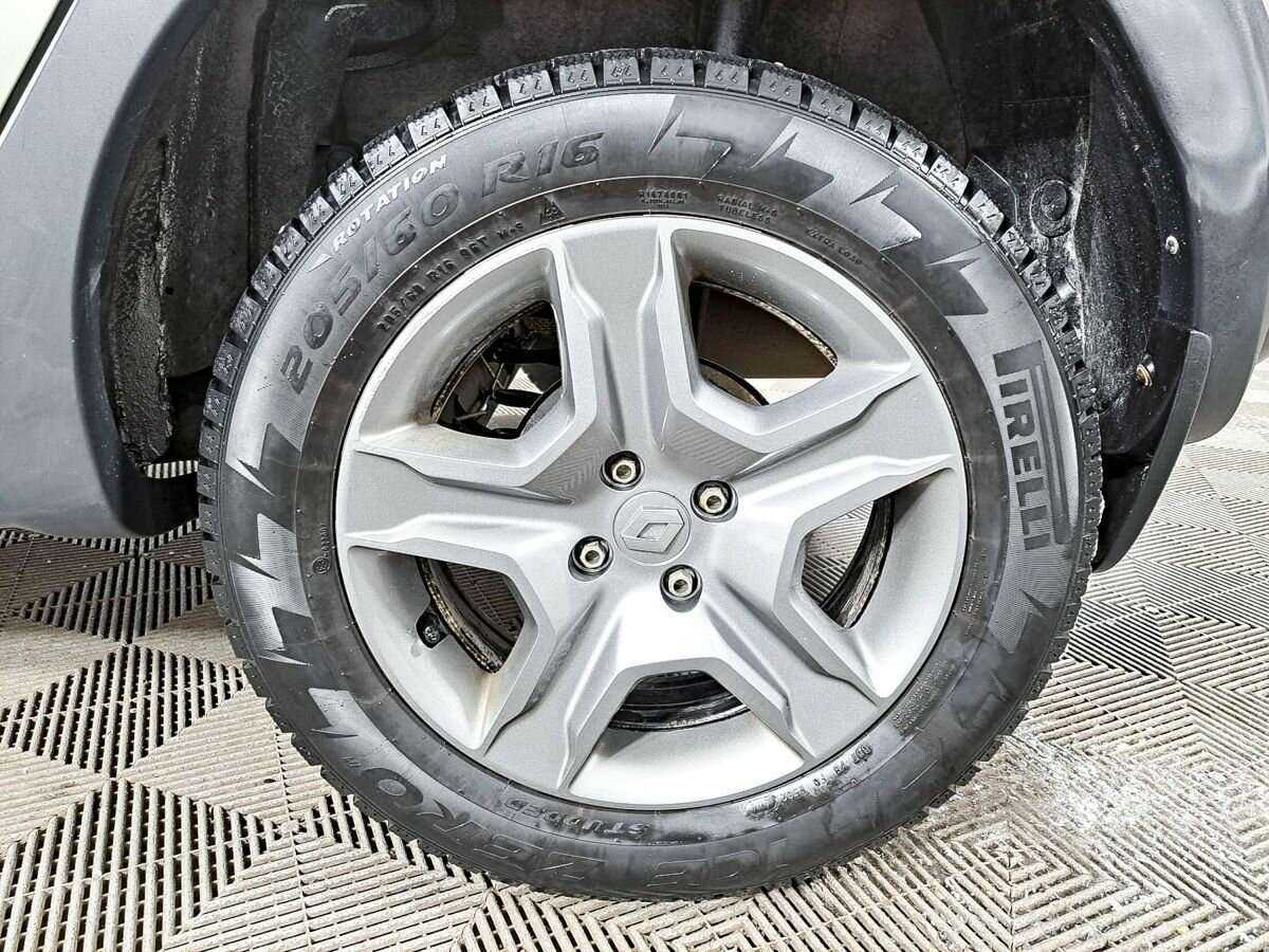 Купить Renault Sandero с пробегом. Фото: #15