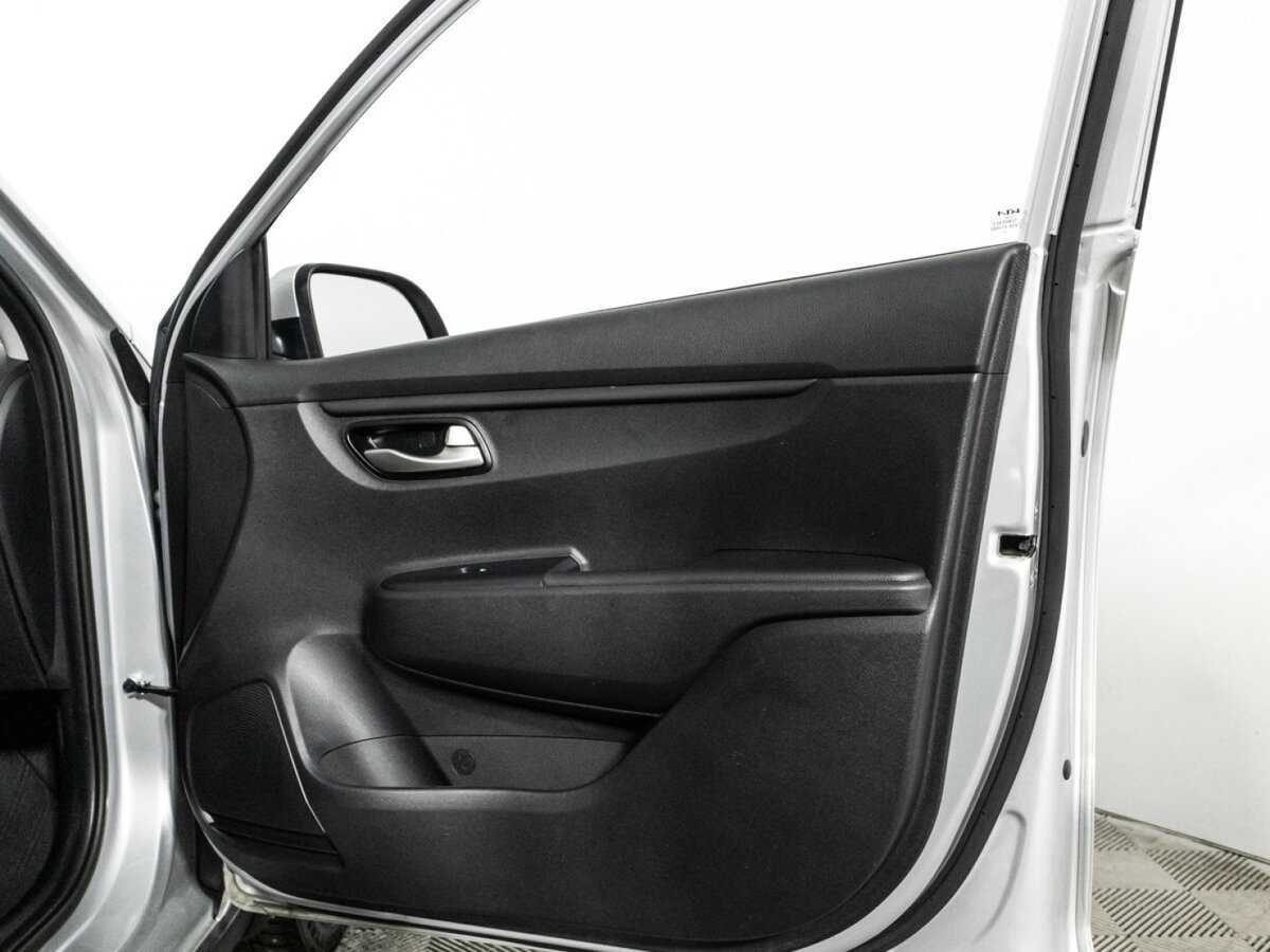 Купить Kia Rio с пробегом. Фото: #26