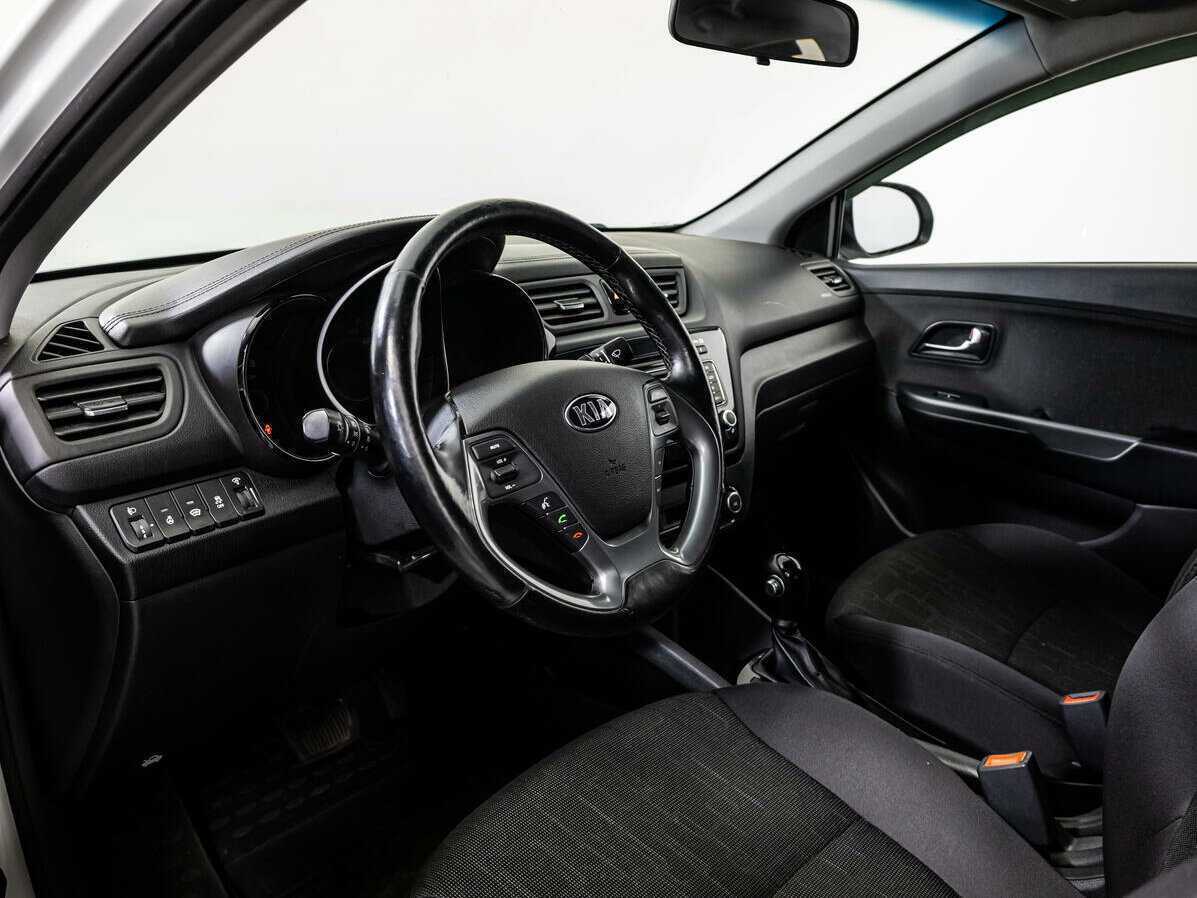 Купить Kia Rio с пробегом. Фото: #10