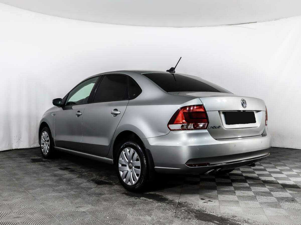 Купить Volkswagen Polo с пробегом. Фото: #6