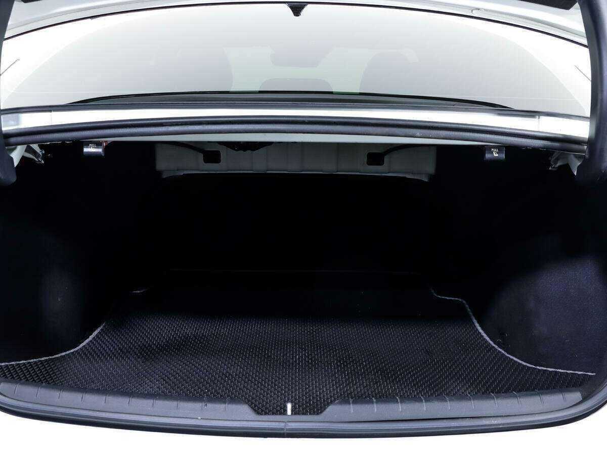 Купить Kia K5 с пробегом. Фото: #11