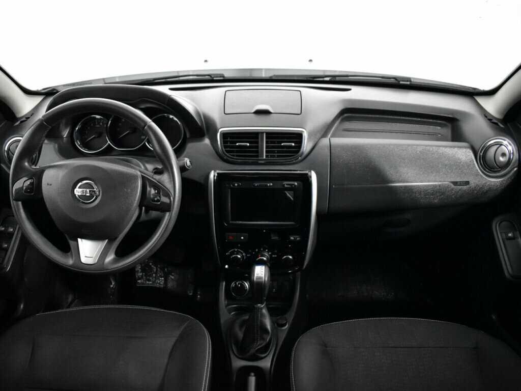 Купить Nissan Terrano с пробегом. Фото: #11