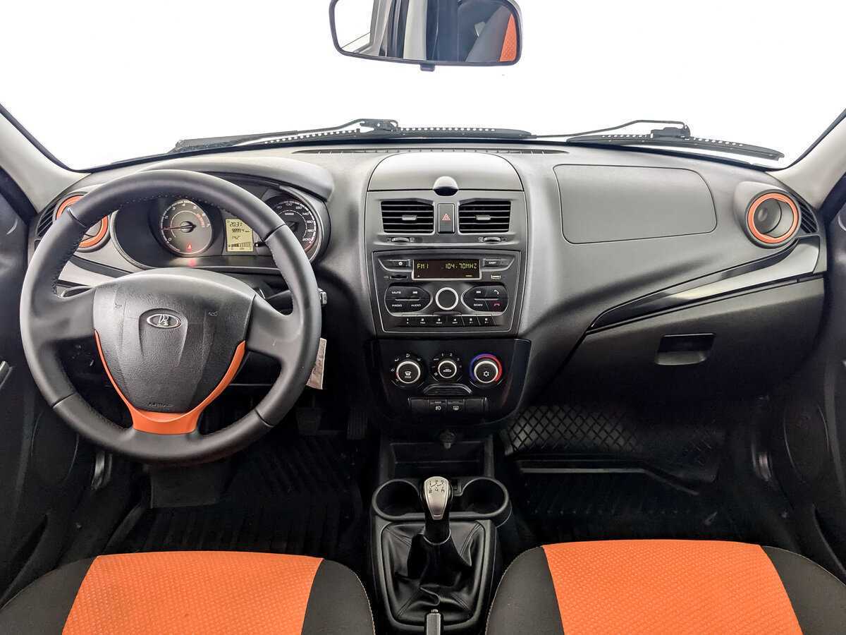 Купить Lada (ВАЗ) Kalina с пробегом. Фото: #11