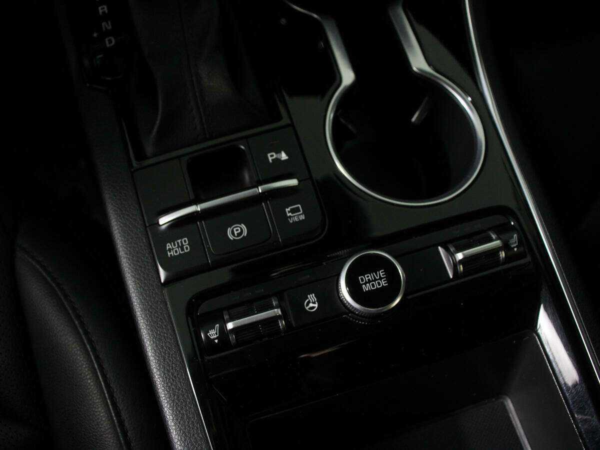 Купить Kia K5 с пробегом. Фото: #17