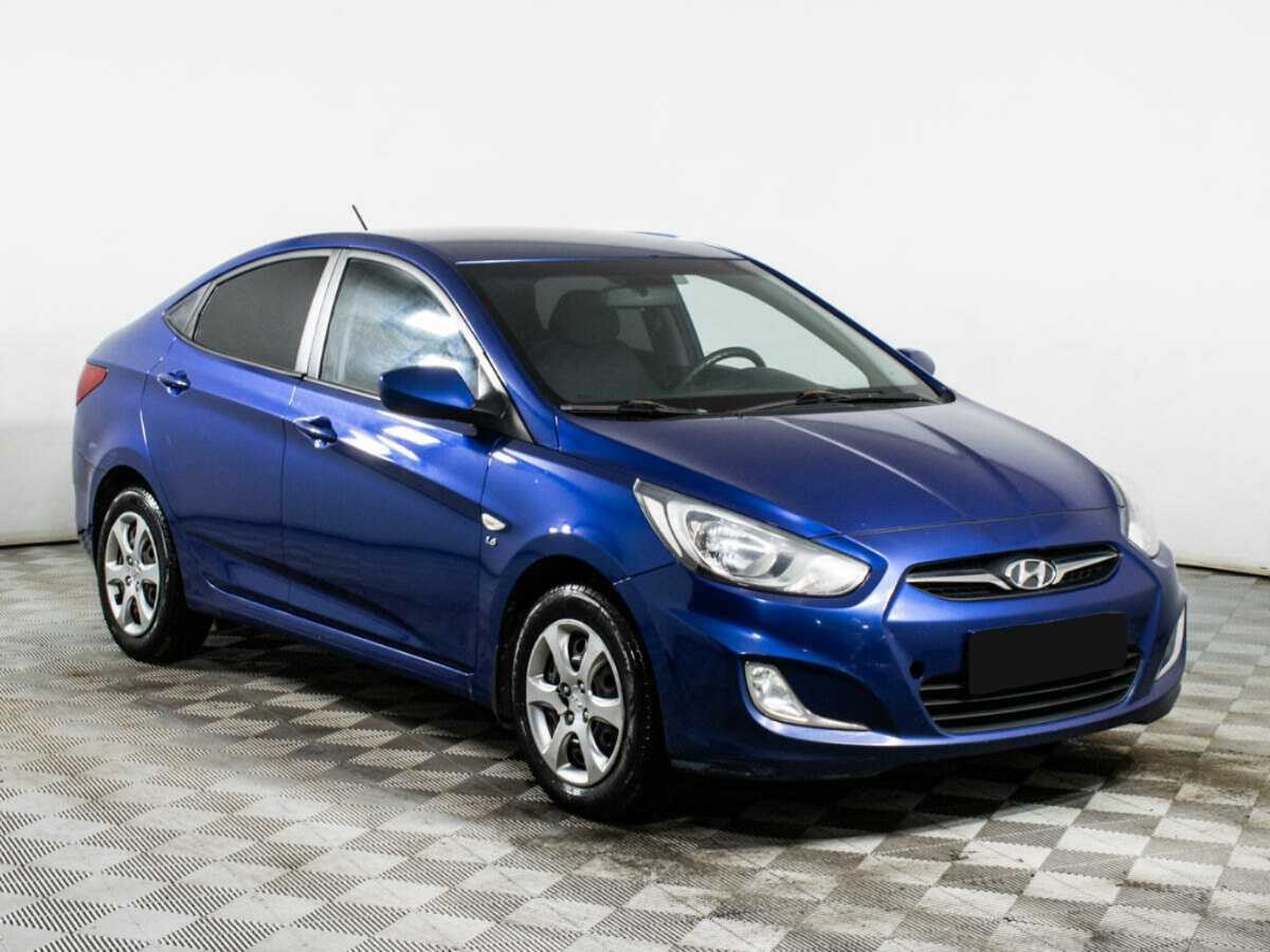 Купить Hyundai Solaris с пробегом. Фото: #2