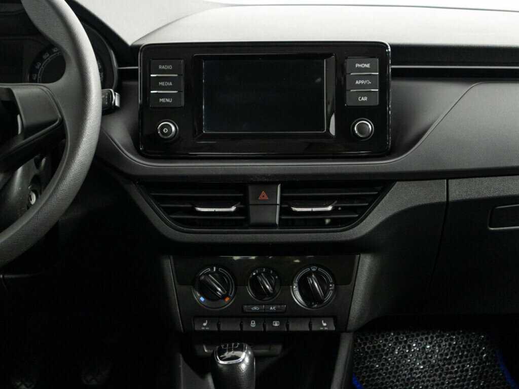 Купить Skoda Rapid с пробегом. Фото: #13