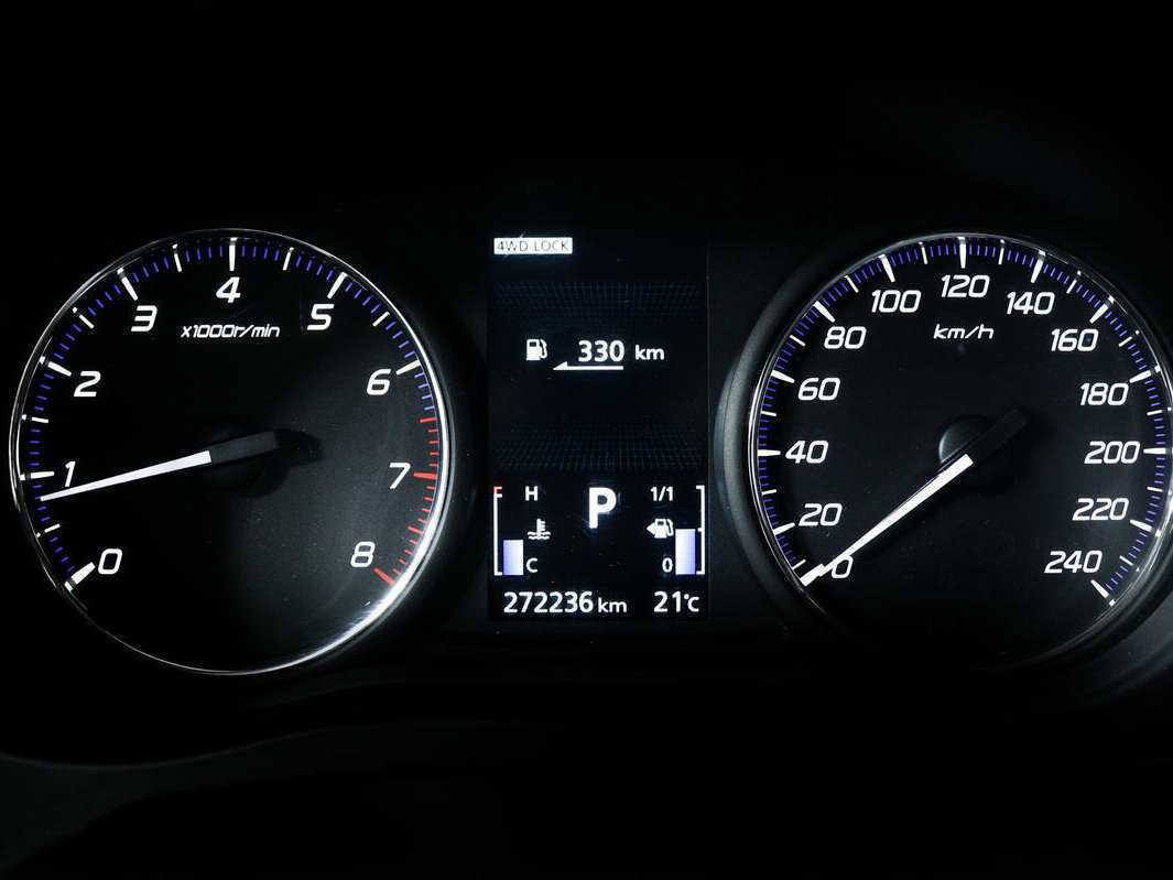 Купить Mitsubishi Outlander с пробегом. Фото: #9