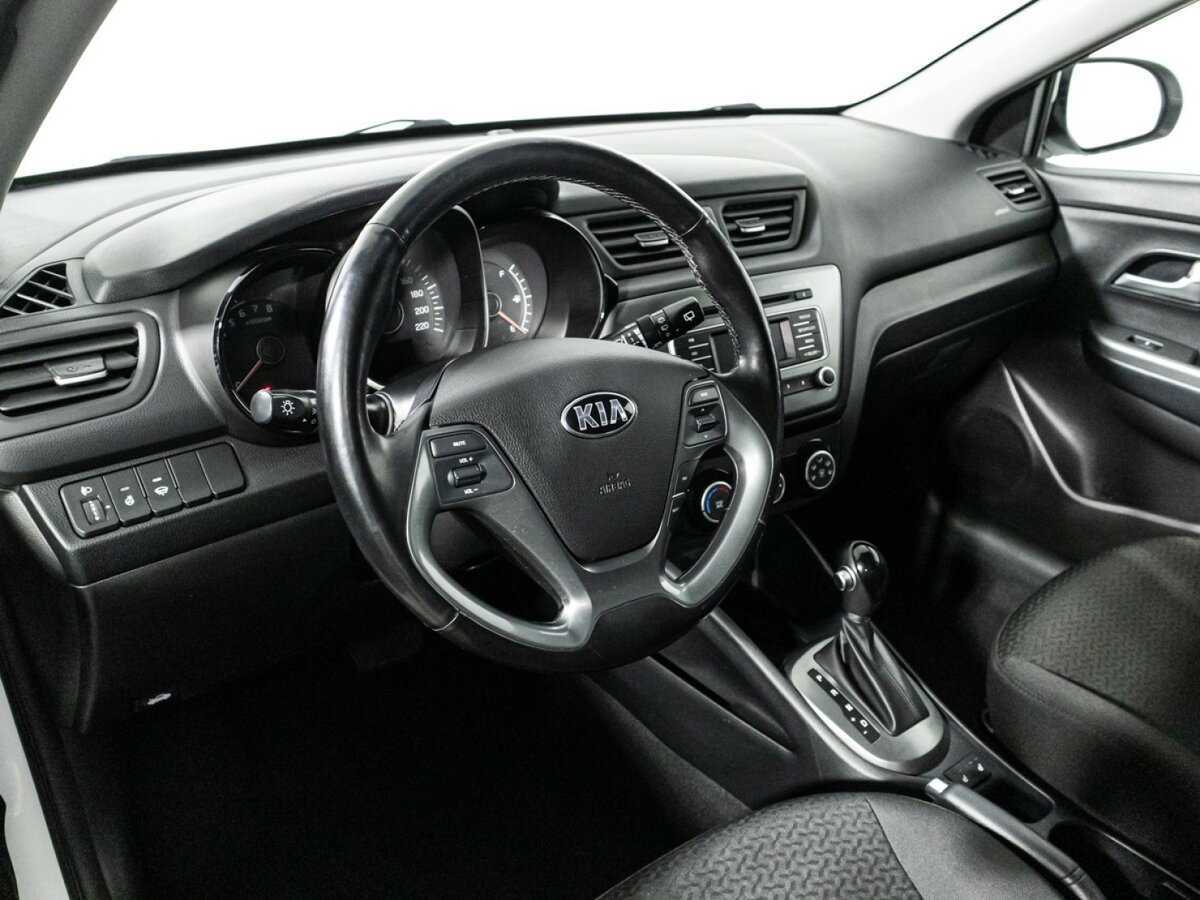 Купить Kia Rio с пробегом. Фото: #10
