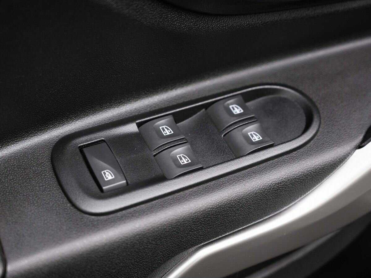 Купить Lada (ВАЗ) XRAY с пробегом. Фото: #16