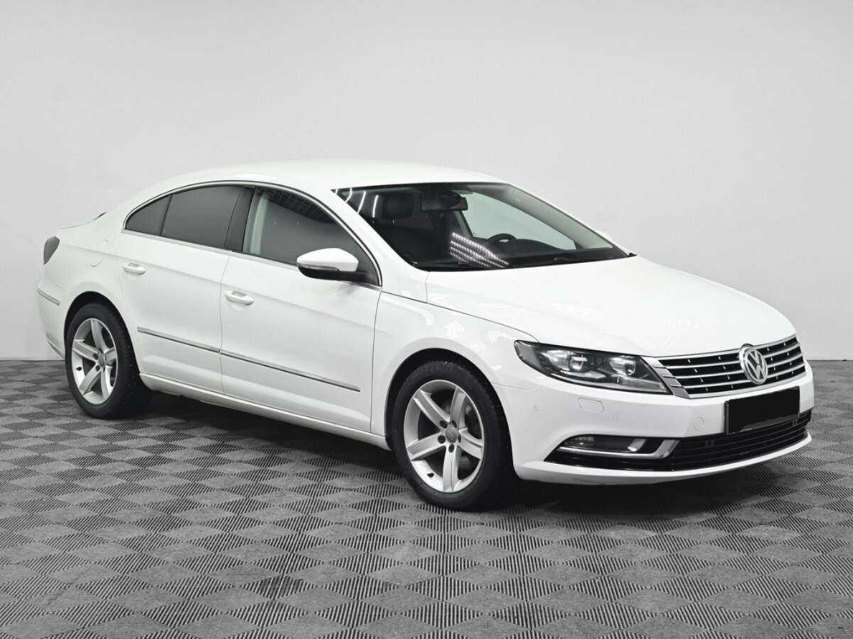 Купить Volkswagen Passat CC с пробегом. Фото: #2