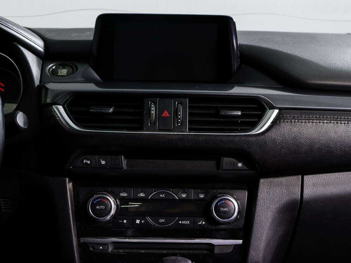 Купить Mazda 6 с пробегом. Фото: #10