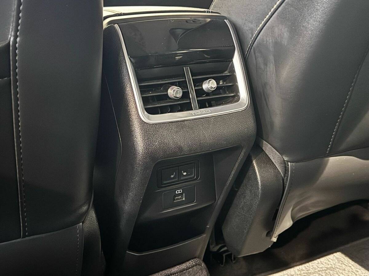 Купить Chery Tiggo 8 с пробегом. Фото: #19