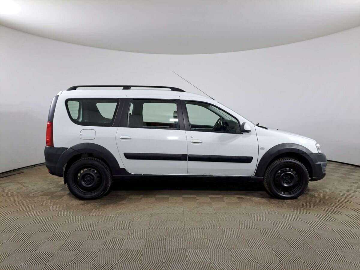 Купить Lada (ВАЗ) Largus с пробегом. Фото: #3