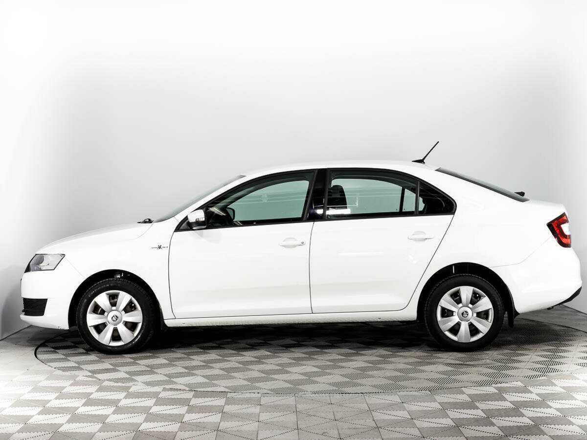 Купить Skoda Rapid с пробегом. Фото: #7
