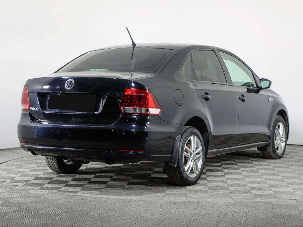 Купить Volkswagen Polo с пробегом. Фото: #4