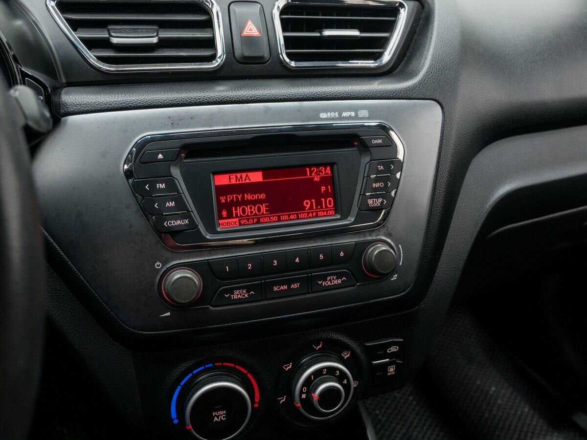 Купить Kia Rio с пробегом. Фото: #17